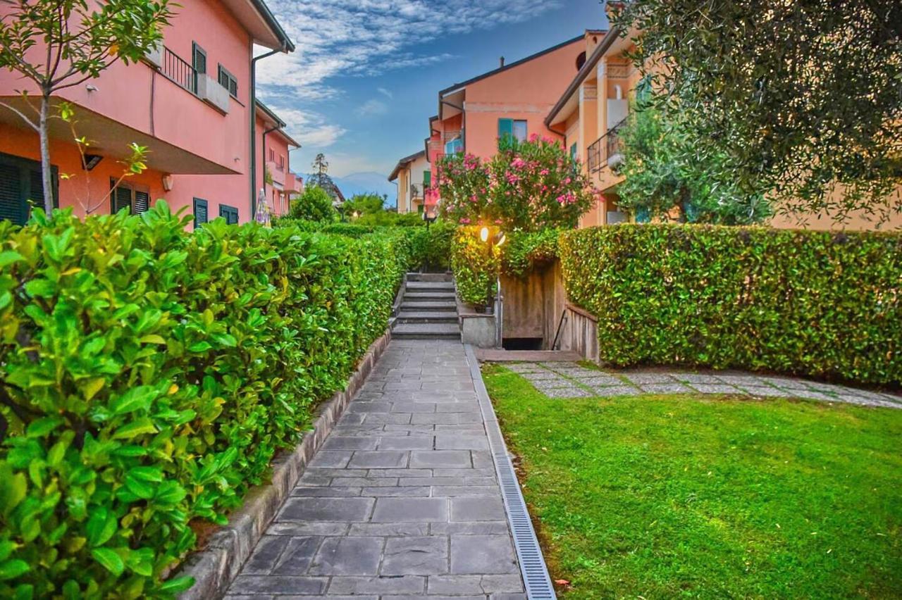 Casa Marina Bellagio Private Garden Villa Buitenkant foto